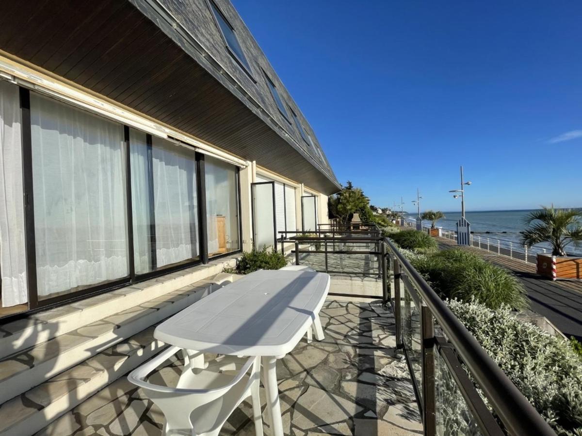 Appartement Duplex En Front De Mer Avec Terrasse - Acces Direct Plage - 2 Chambres + Cabine - Fr-1-361-456 생-페르-쉬르-메르 외부 사진